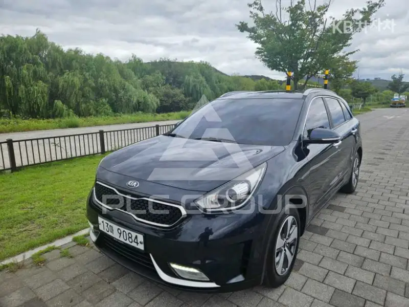 2016 KIA Niro