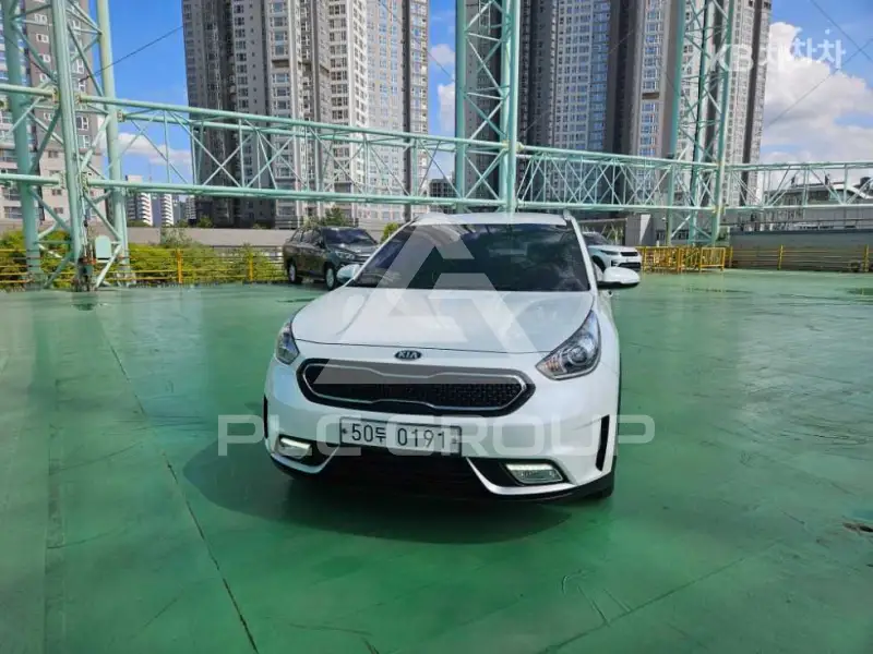 2016 KIA Niro