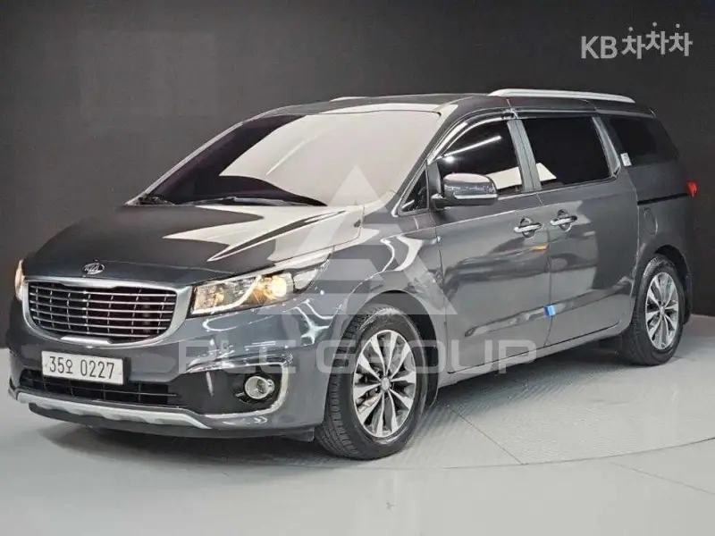 2016 KIA Carnival