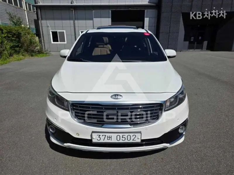 2016 KIA Carnival