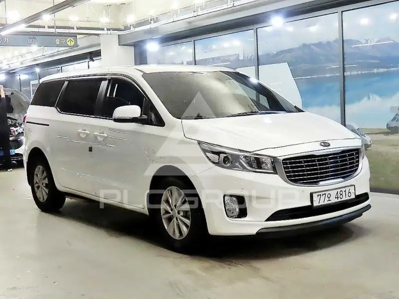2016 KIA Carnival