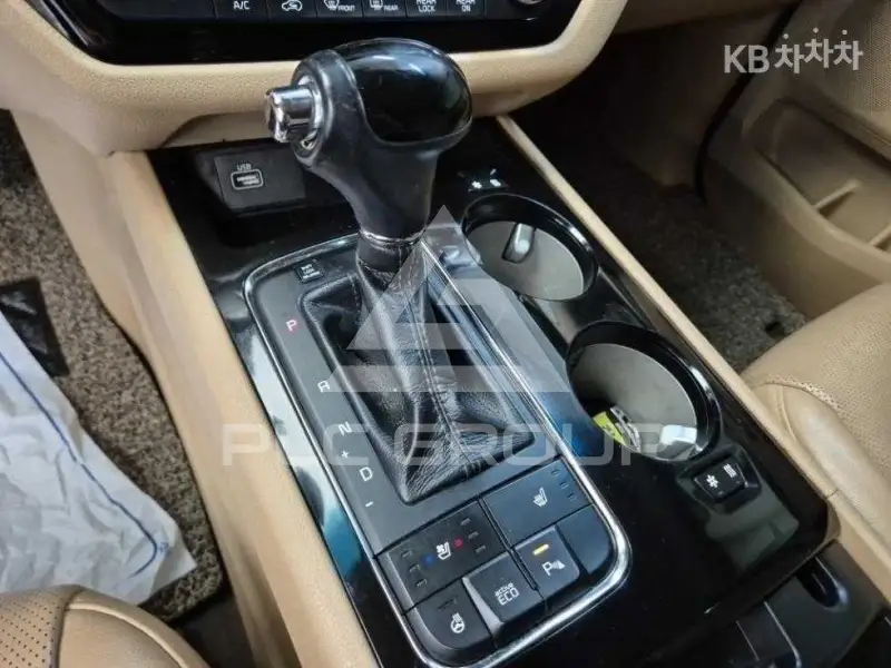 2016 KIA Carnival
