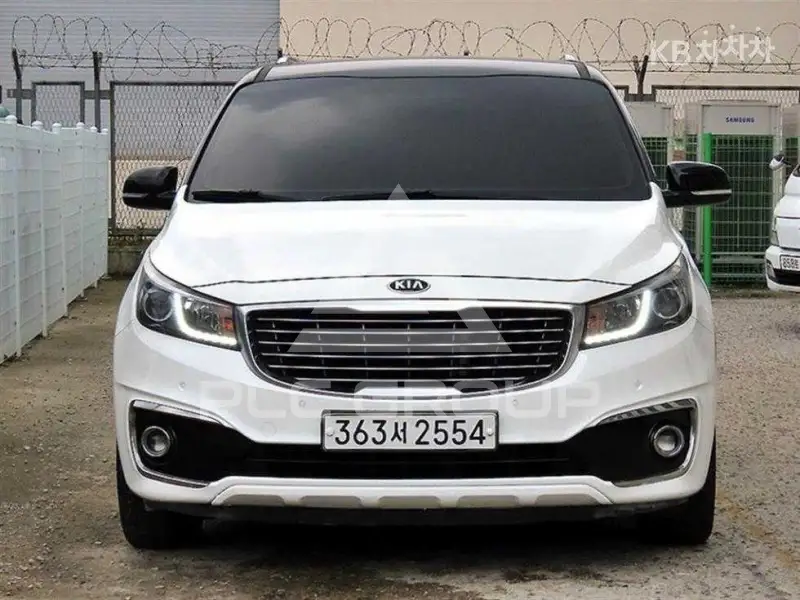 2016 KIA Carnival