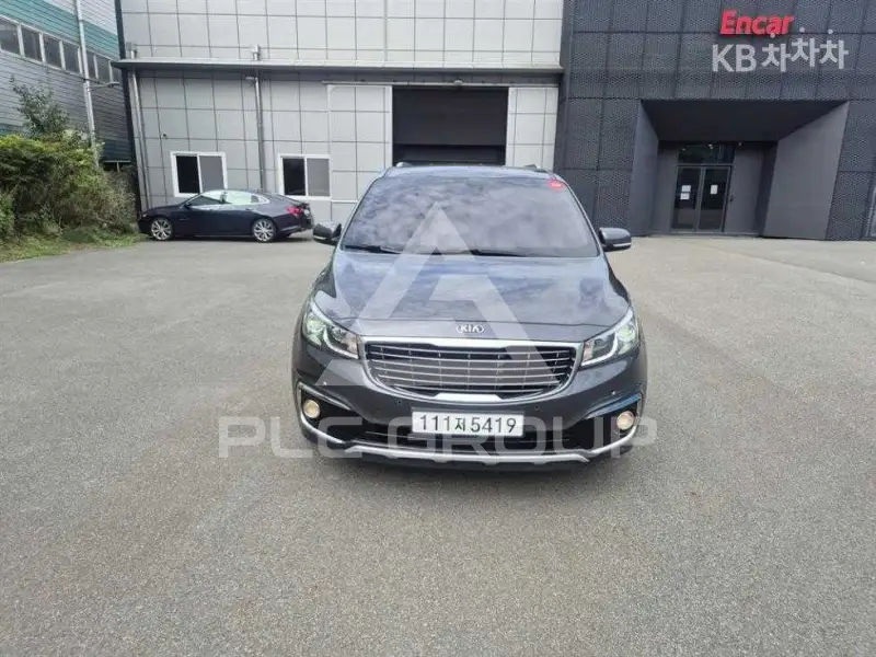 2016 KIA Carnival
