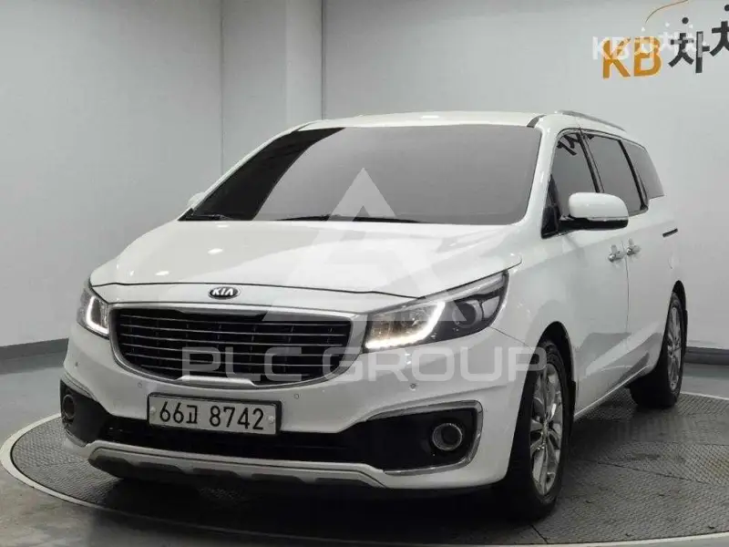 2016 KIA Carnival