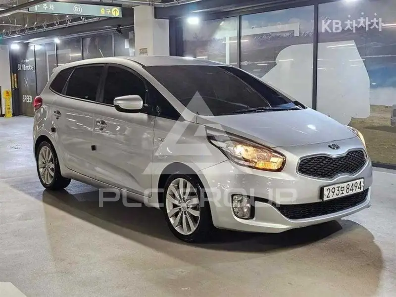 2016 KIA Carens