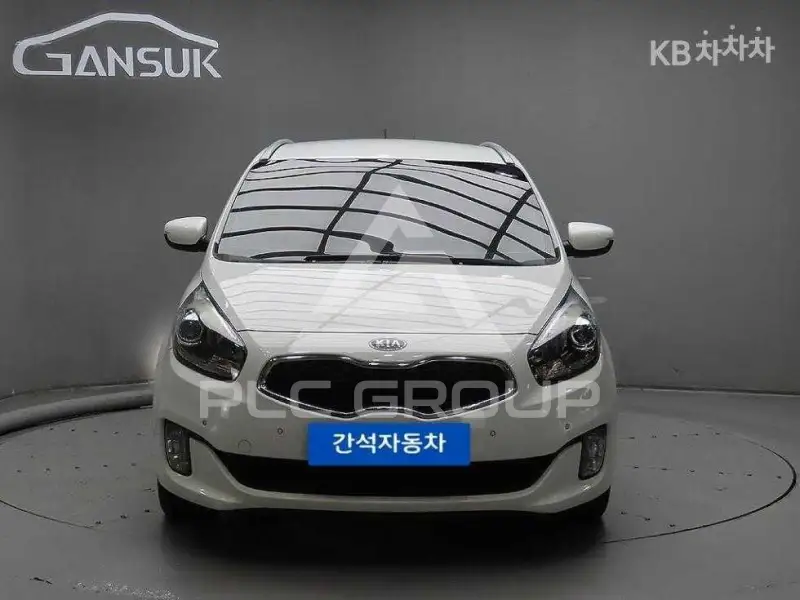 2016 KIA Carens