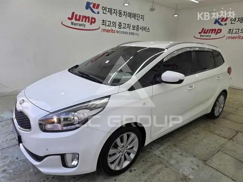 2016 KIA Carens