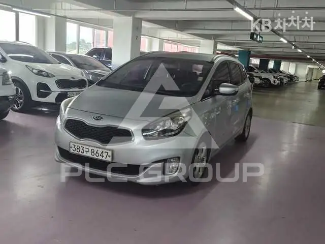 2016 KIA Carens