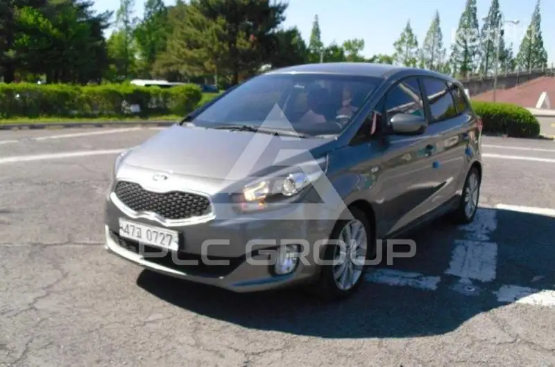2016 KIA Carens