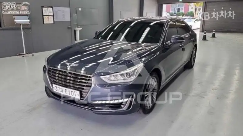 2016 Genesis G90