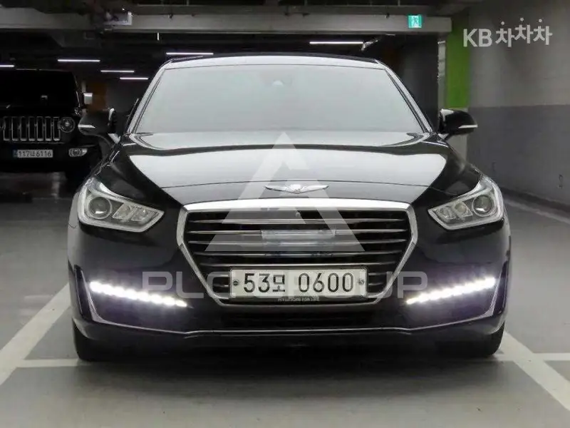 2016 Genesis G90