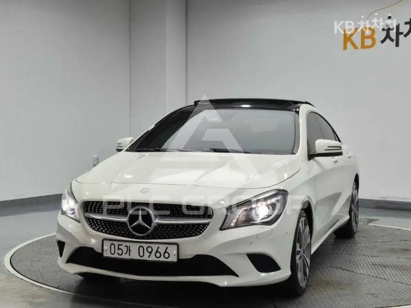 2016 Mercedes Benz CLA-Class