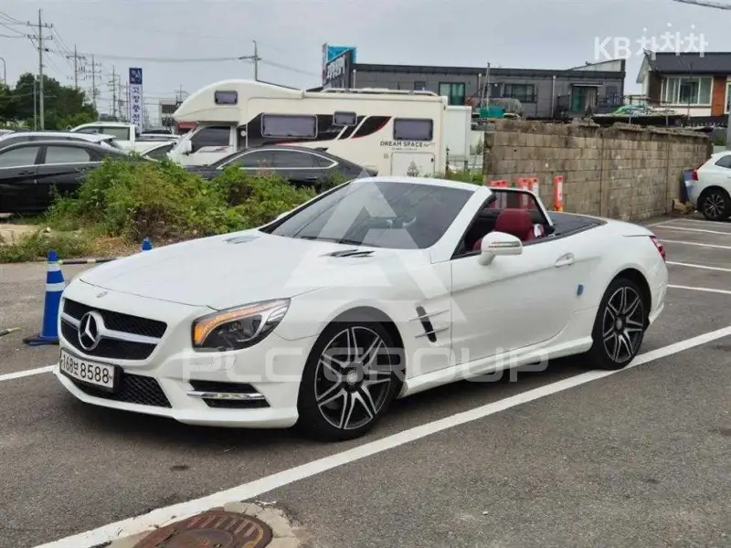2016 Mercedes Benz SL-Class