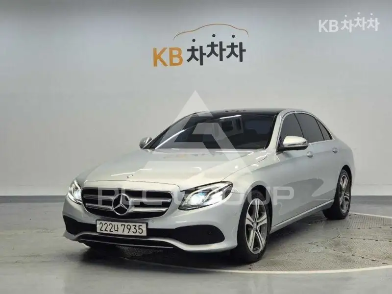 2016 Mercedes Benz E-Class