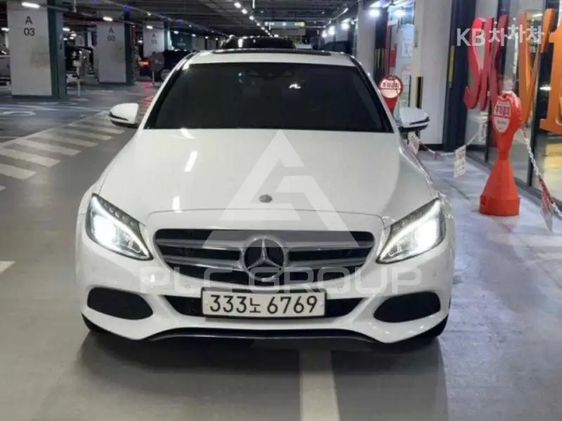 2016 Mercedes Benz C-Class