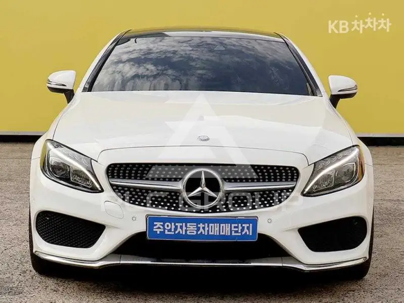 2016 Mercedes Benz C-Class