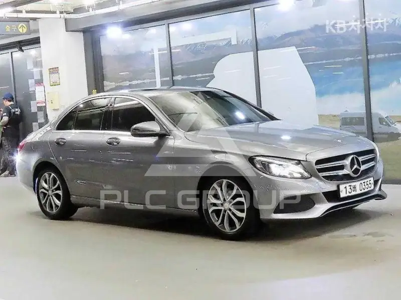 2016 Mercedes Benz C-Class