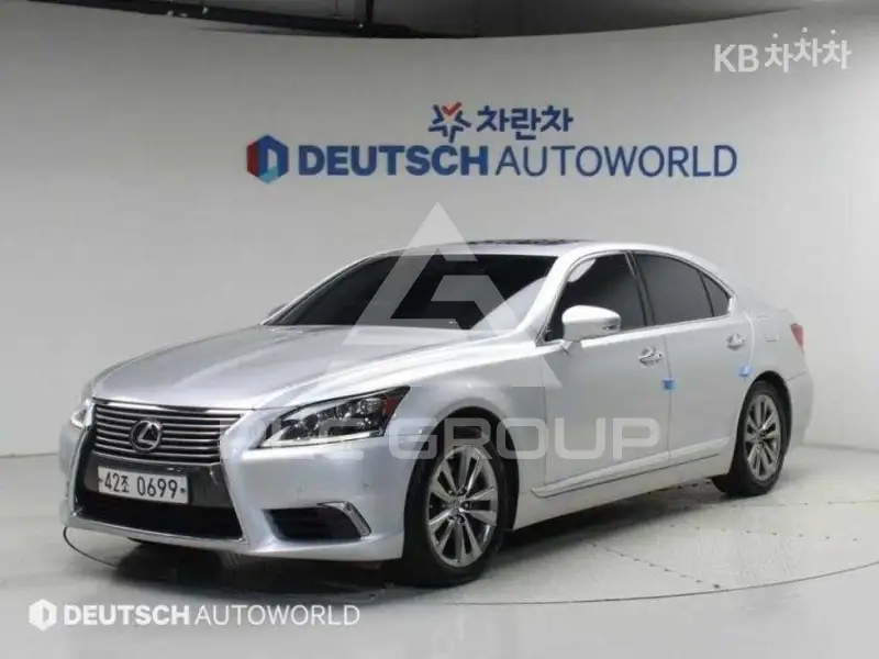 2016 Lexus LS