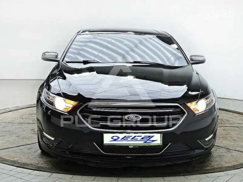 2016 Ford Taurus