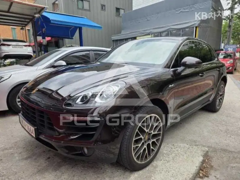2016 Porsche Macan