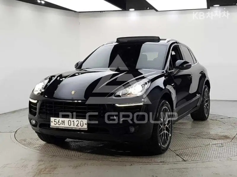2016 Porsche Macan