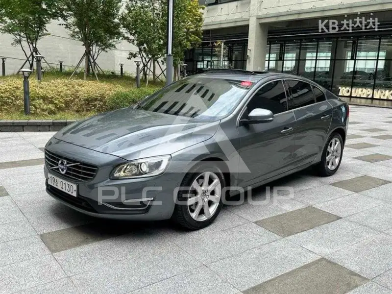 2016 Volvo S60