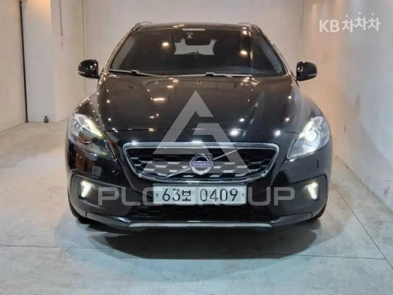2016 Volvo V40