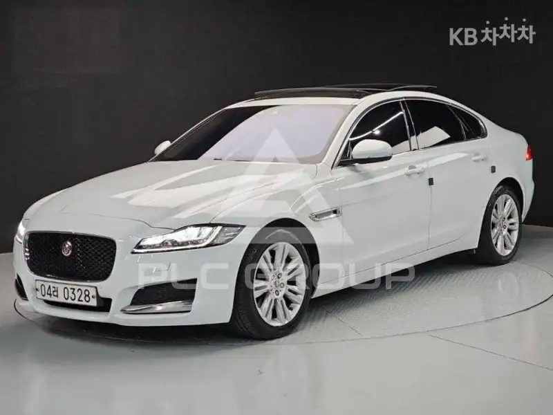 2016 Jaguar XF