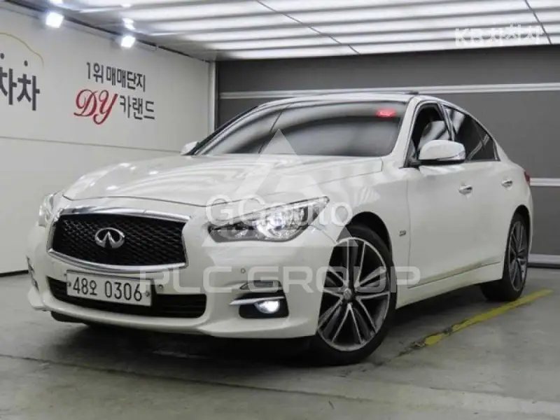 2016 Infinity Q