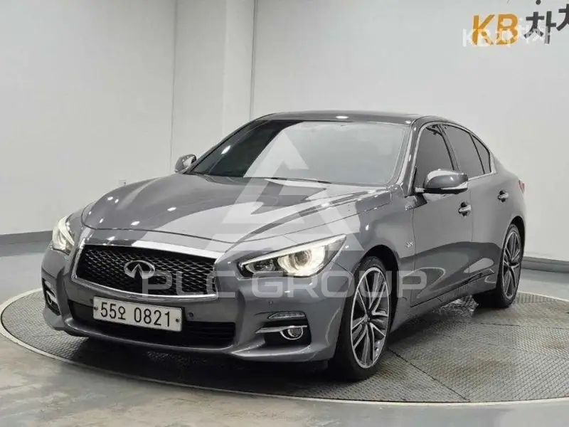 2016 Infinity Q