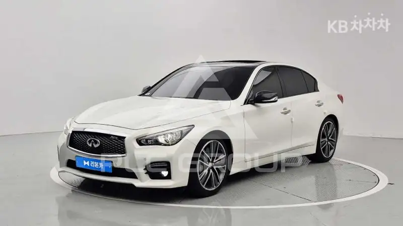 2016 Infinity Q