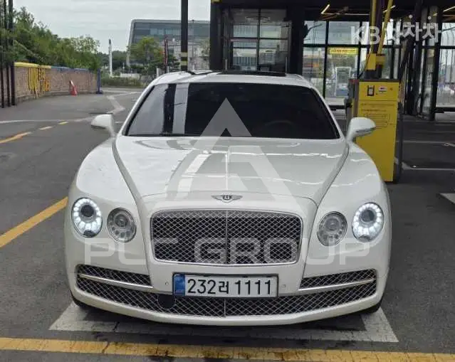 2016 Bentley Flying
