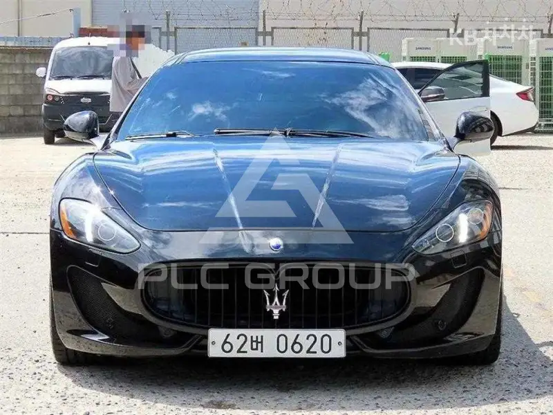 2016 Maserati GRANTURISMO