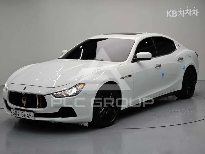 2016 Maserati GHIBLI