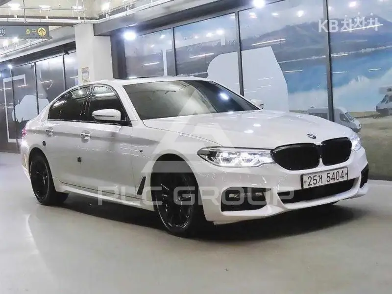 2017 BMW 5 Series