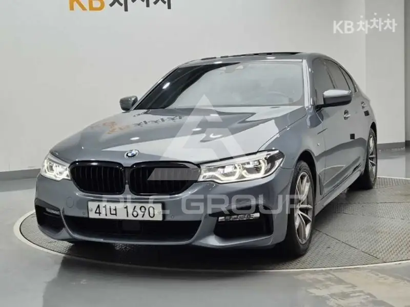 2017 BMW 5 Series
