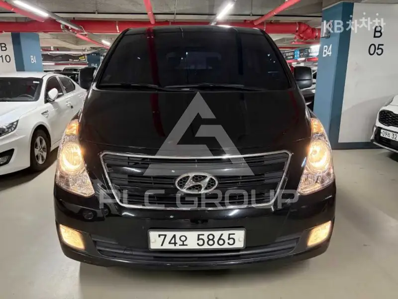 2017 Hyundai Starex