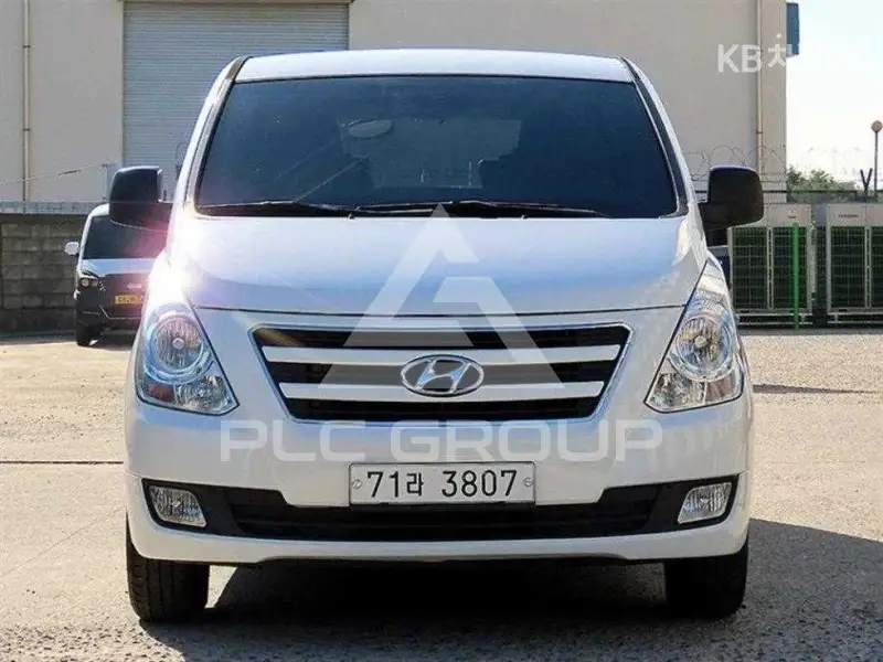 2017 Hyundai Starex