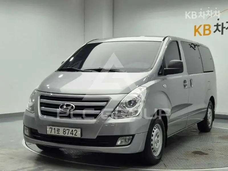 2017 Hyundai Starex