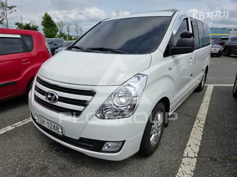 2017 Hyundai Starex