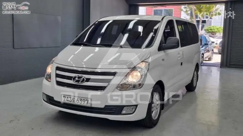 2017 Hyundai Starex