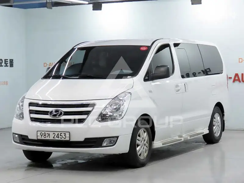 2017 Hyundai Starex