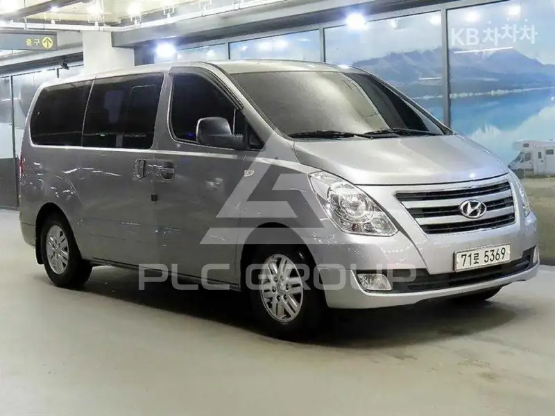 2017 Hyundai Starex