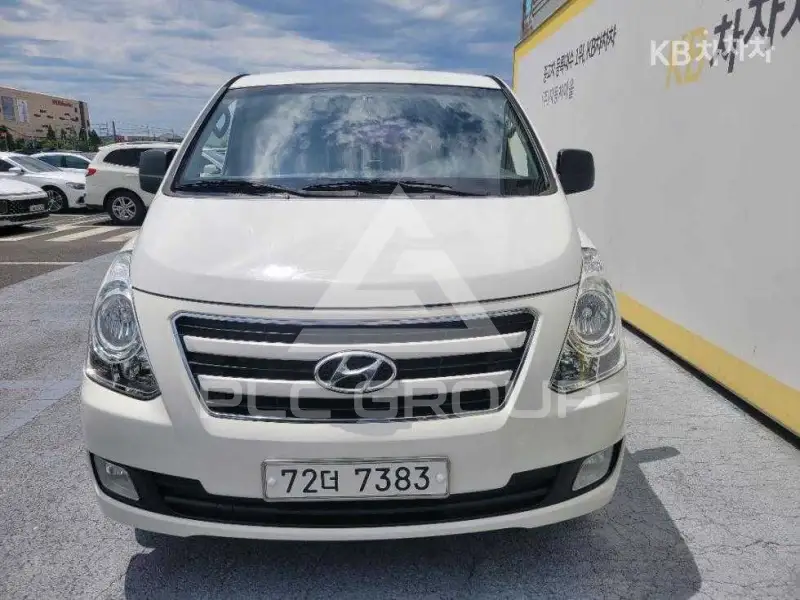 2017 Hyundai Starex