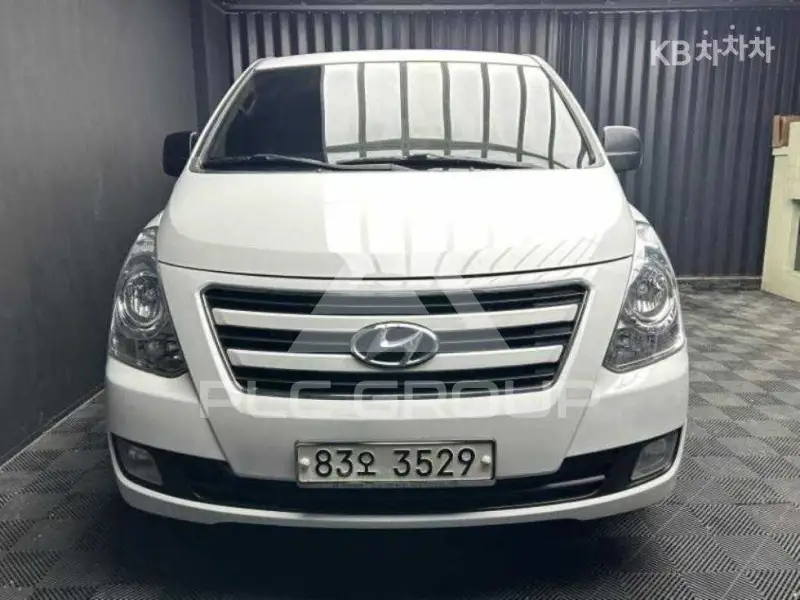 2017 Hyundai Starex