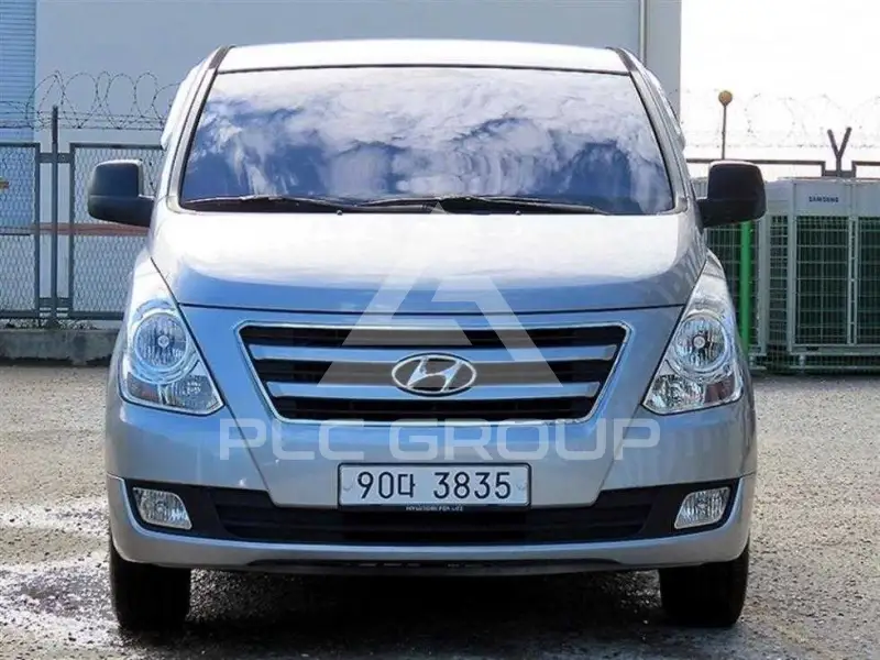 2017 Hyundai Starex
