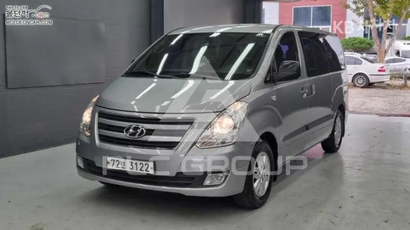 2017 Hyundai Starex