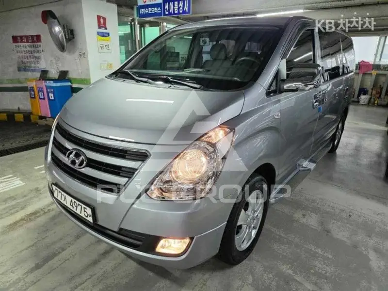 2017 Hyundai Starex