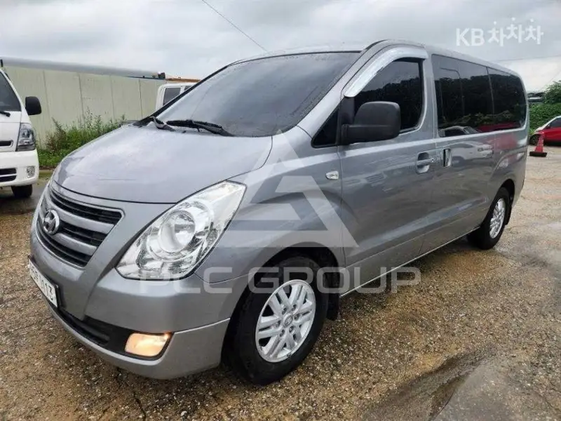 2017 Hyundai Starex
